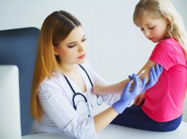 मेनिंगोकोकल टीकाकरण (वैक्सीनेशन): प्रकार, शेड्यूल और साइड इफेक्ट मेनिंगोकोकल टीकाकरण (वैक्सीनेशन)