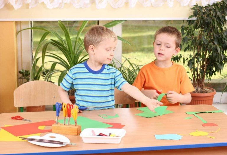 25+ Simple and Easy Ways to Entertain Kids