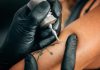 क्या ब्रेस्टफीडिंग के दौरान टैटू बनवाना चाहिए? Tattoo during breastfeeding