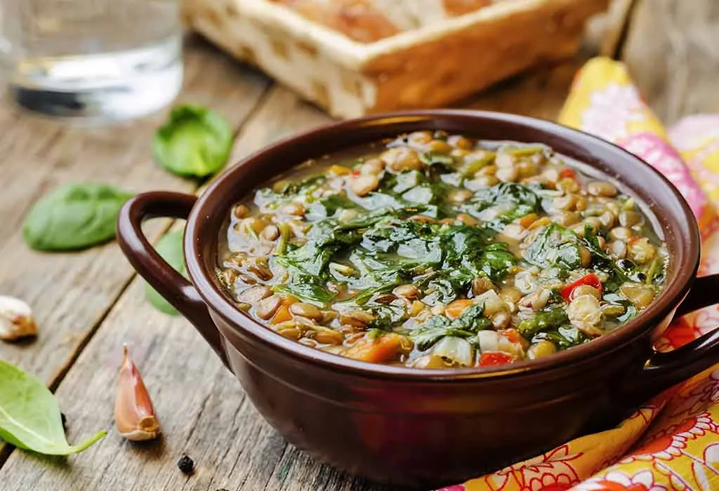 Spinach and Lentil Soup