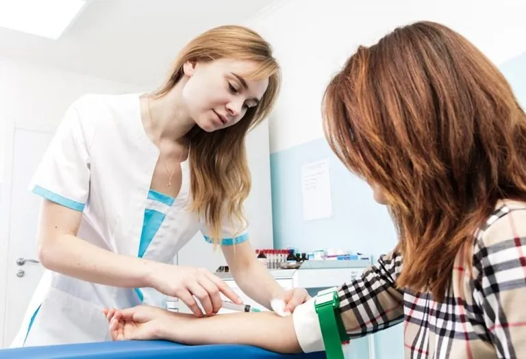 Pregnancy Blood Test – How Does It Work?