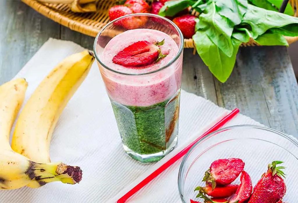Strawberry Banana Green Smoothie