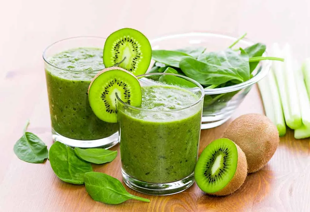Kiwi Spinach Green Smoothie