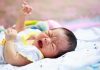 छोटे बच्चों में स्टार्टल रिफ्लेक्स छोटे बच्चों में स्टार्टल रिफ्लेक्स
