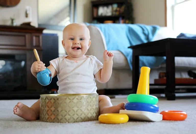 Fun and Developmental Activities For an 8-Month-Old Baby