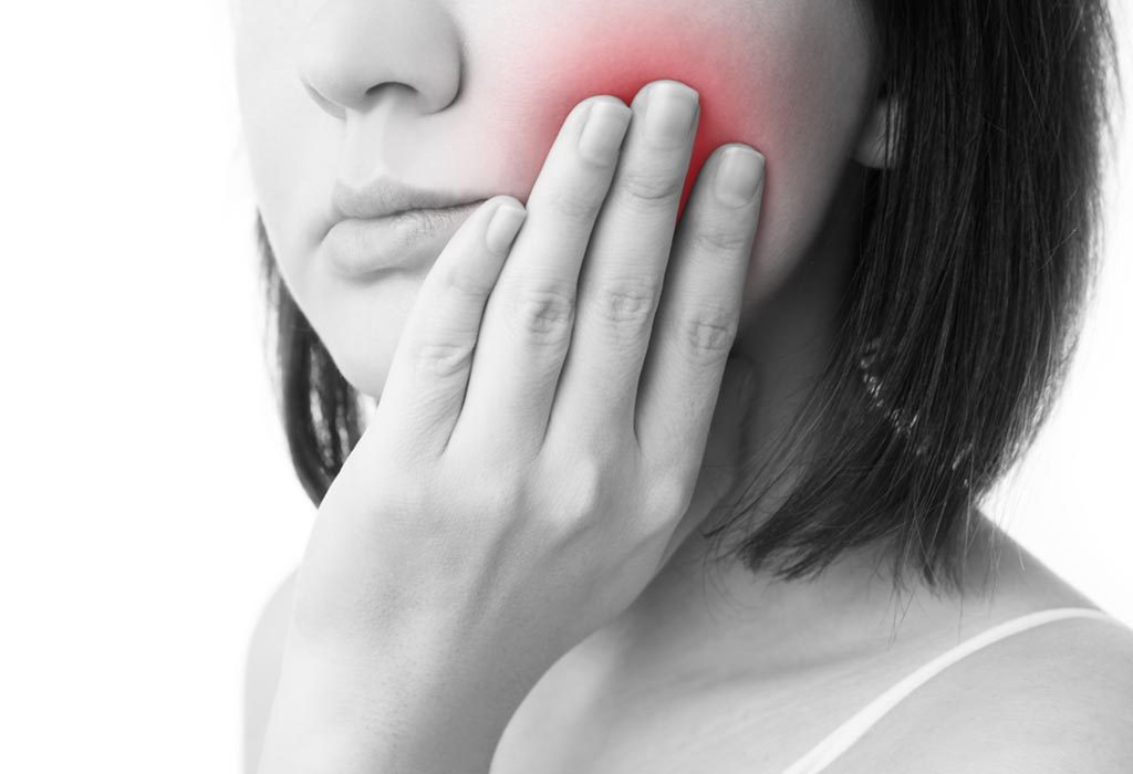 Home Remedies for Tooth Pain and Bleeding Gums During Pregnancy