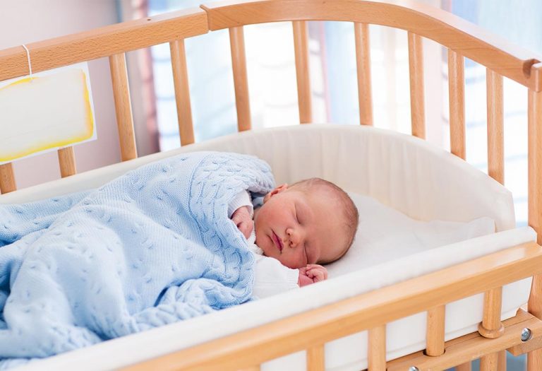 Ultimate Guide to Newborn Baby Feeding and Sleeping Schedule