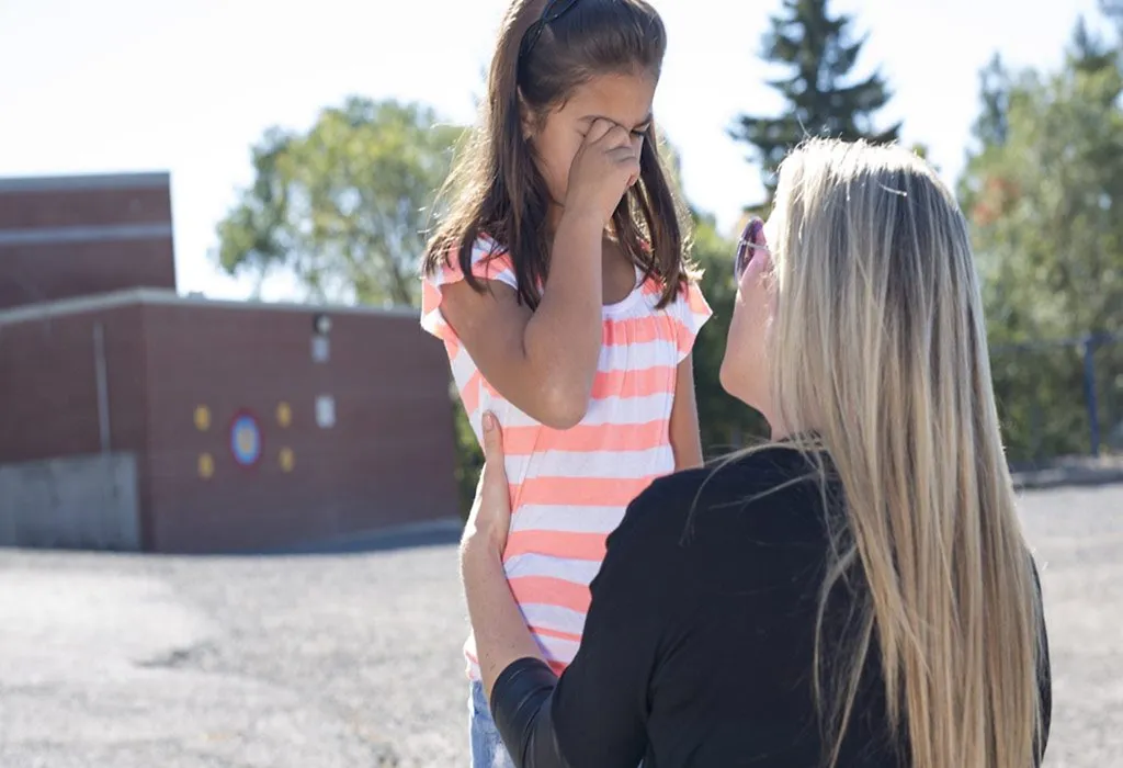 School Phobia in Kids: Causes, Symptoms and Treatment