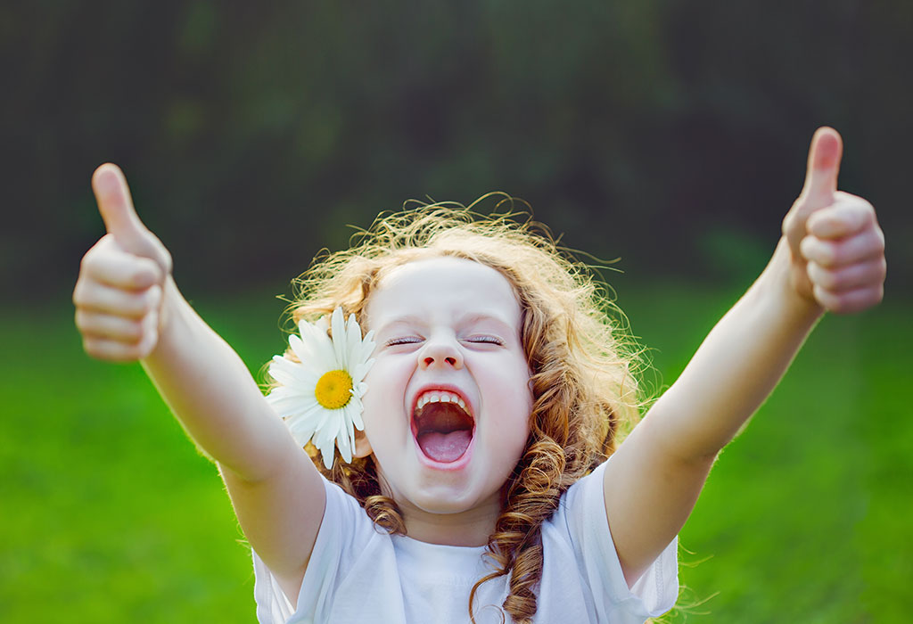 Jouer à Des Jeux de Plein air Peut Aider Les Enfants à Développer une Attitude Positive