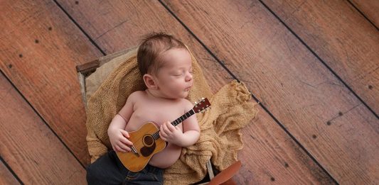 ৩ সপ্তাহ বয়সী শিশু - উন্নয়ন, মাইলস্টোন এবং যত্ন