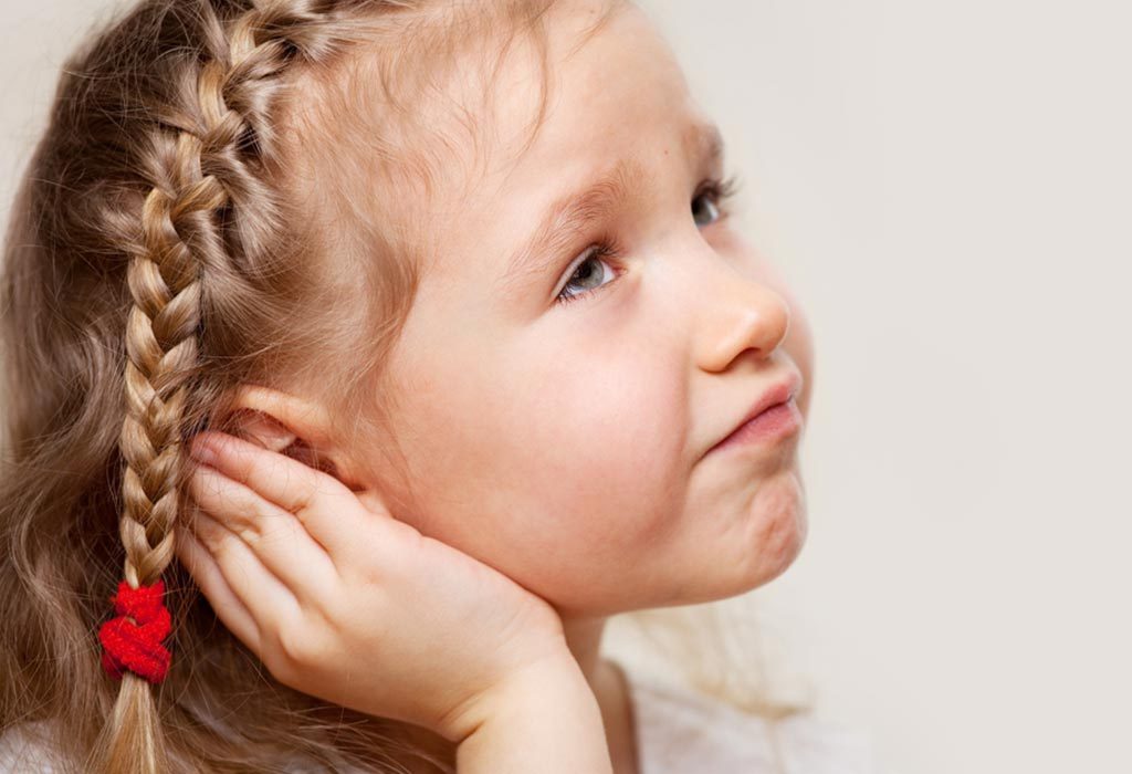 Ear Pain in Kids – Causes, Symptoms and Remedies