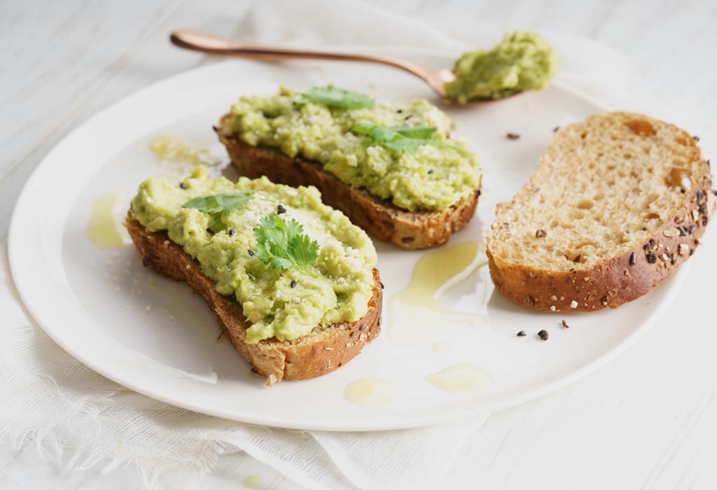 AVOCADO WITH TOAST