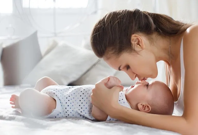 Your 22 Week Old Baby - Development, Milestones & Care