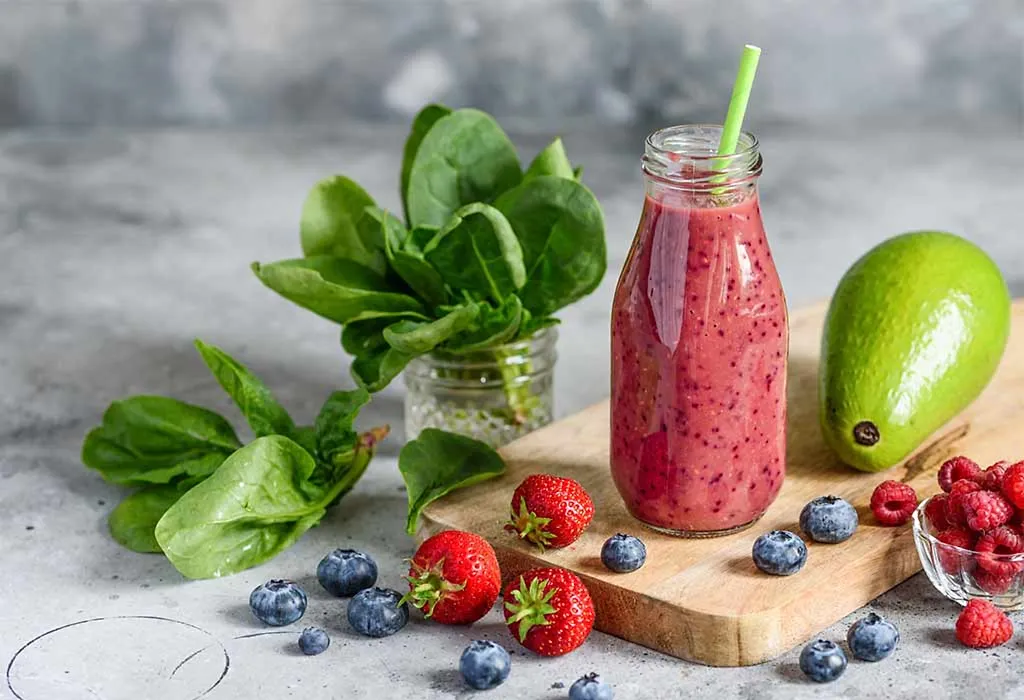 Spinach and Berry Smoothie