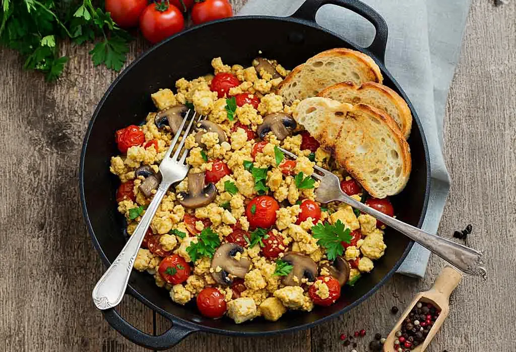 Veggie Cheese Scramble
