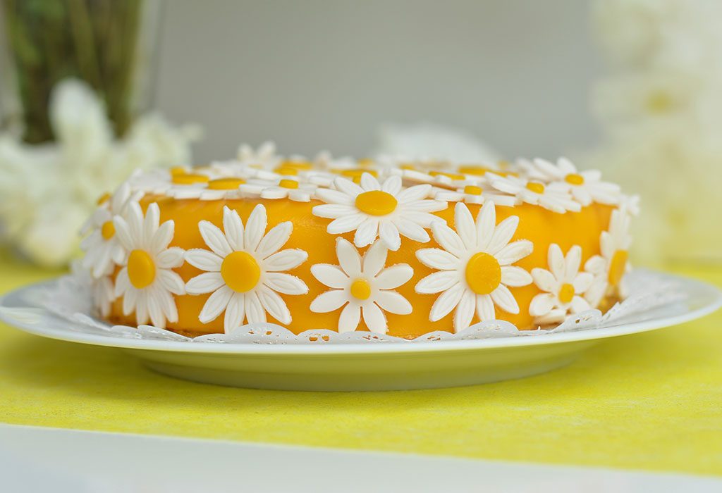 A Flower-Themed Cake