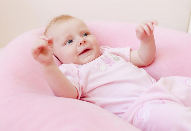 Your 19 Week Old Baby - Development, Milestones & Care