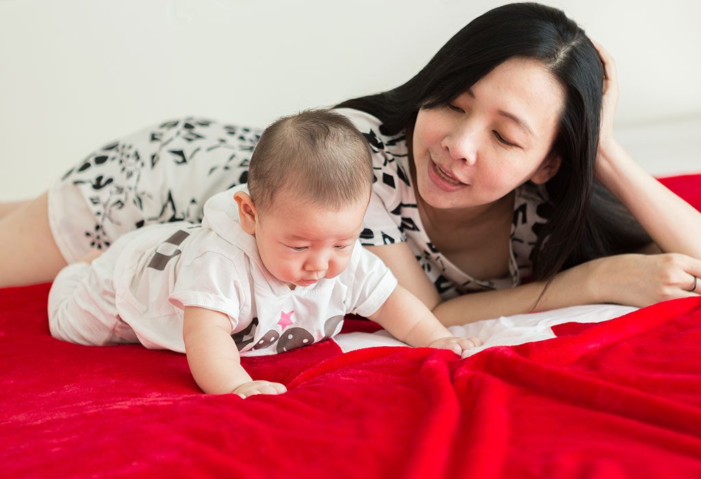 crawling baby baby born