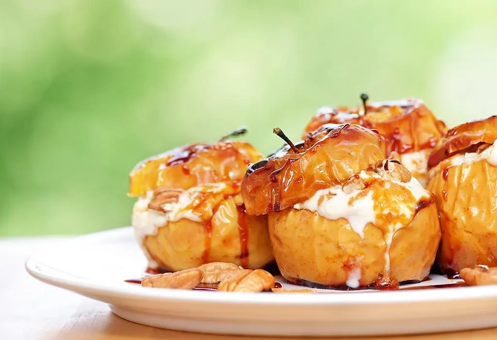 Baked apples