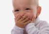 बच्चे के फटे होंठ - कारण, संकेत और उपचार