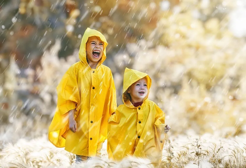 10 Important Rainy Day Essentials for Kids