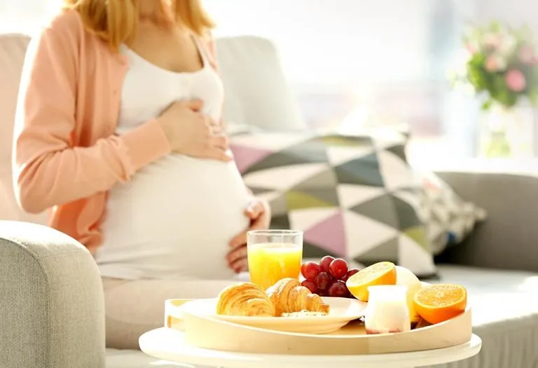 Calorie Intake During Pregnancy: Nutrition Needs & How Much to Eat