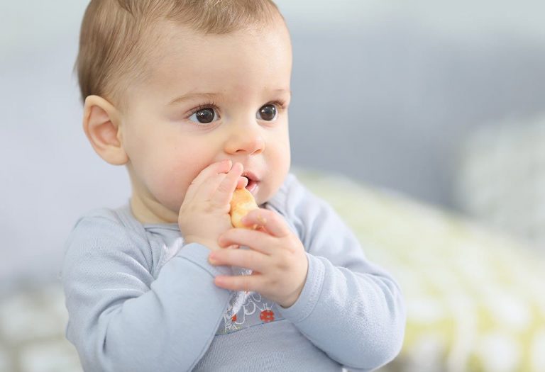 Your 31 Week Old Baby - Development, Milestones & Care