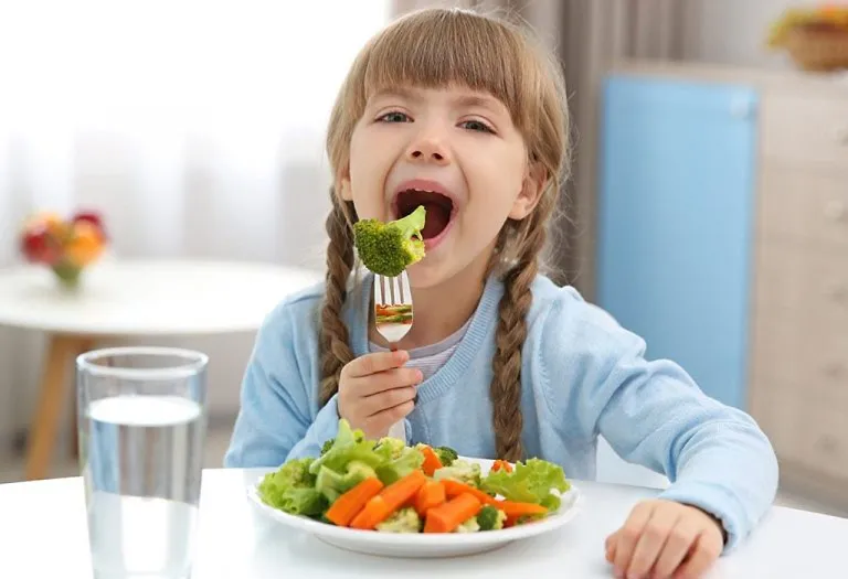 14 Tempting and Healthy Salad Recipes for Kids