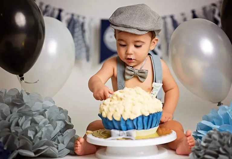 25 Unique and Adorable First Birthday Cake Ideas 25 Unique and Adorable First Birthday Cake Ideas