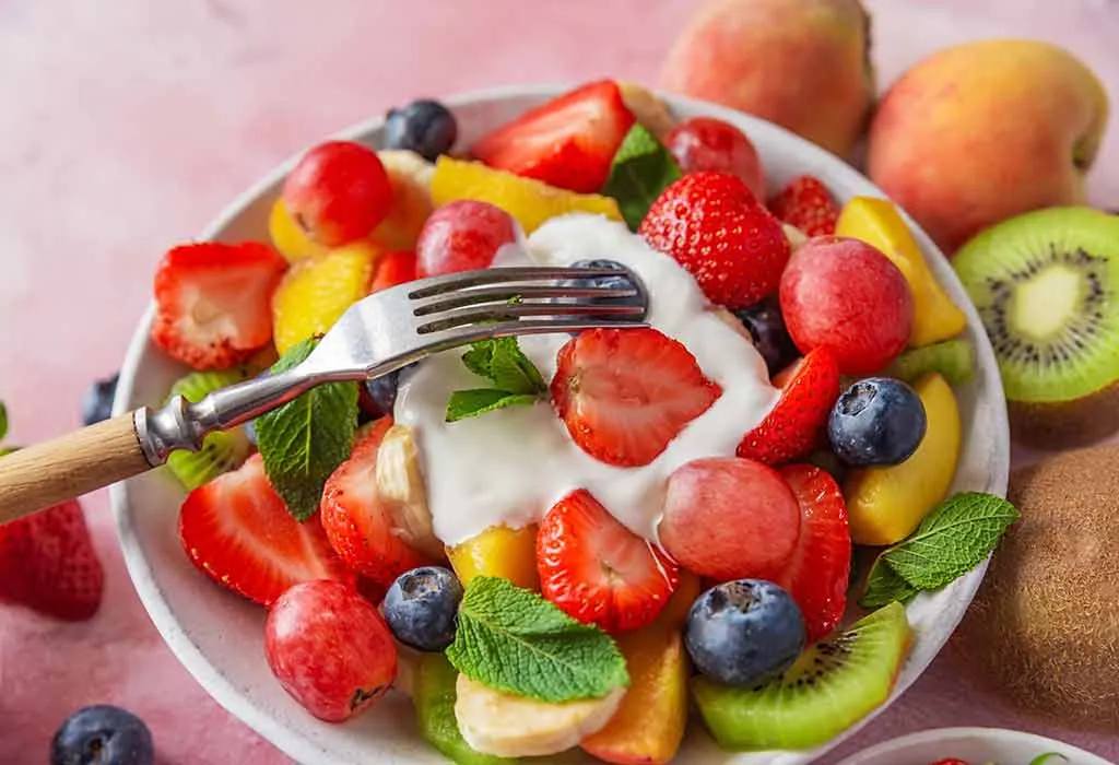 Fruit-and-Yoghurt-Salad