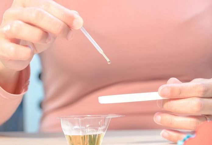 Urine Pregnancy Test - At Home and Clinic