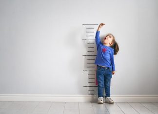 बच्चों की वृद्धि और विकास को प्रभावित करने वाले 10 महत्वपूर्ण कारक