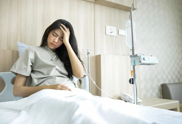 Headache After C-section - Causes, Symptoms and Treatments