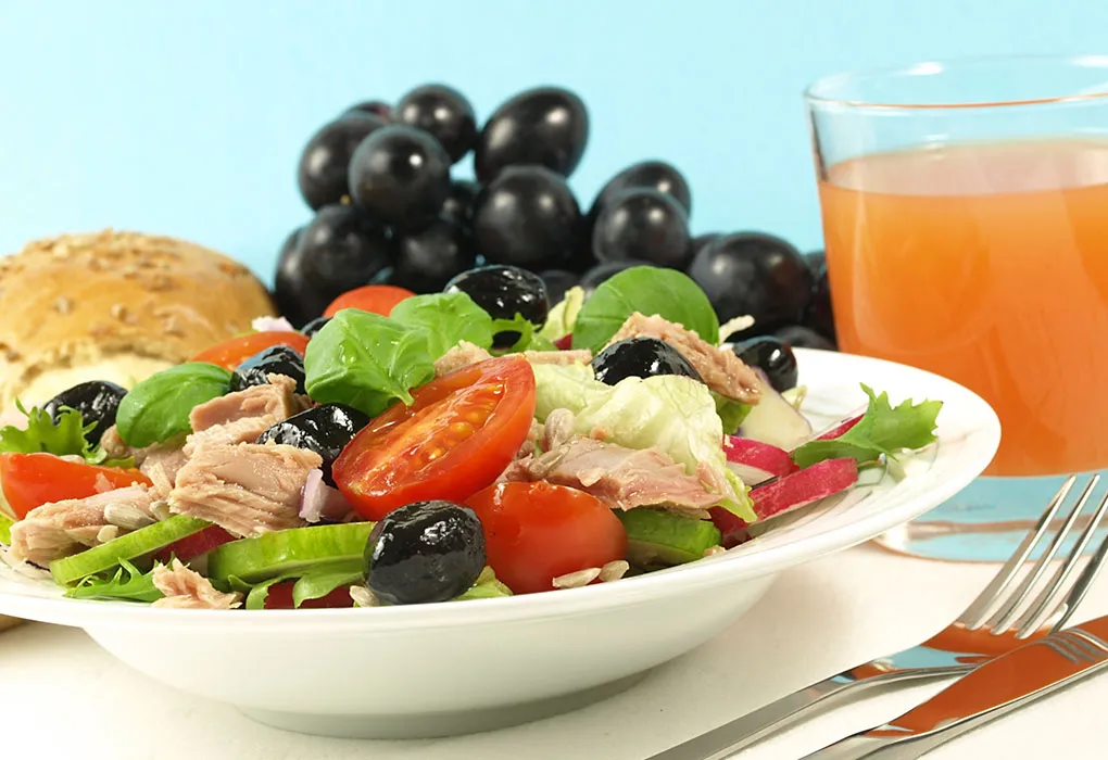 Grape and tuna salad Recipe