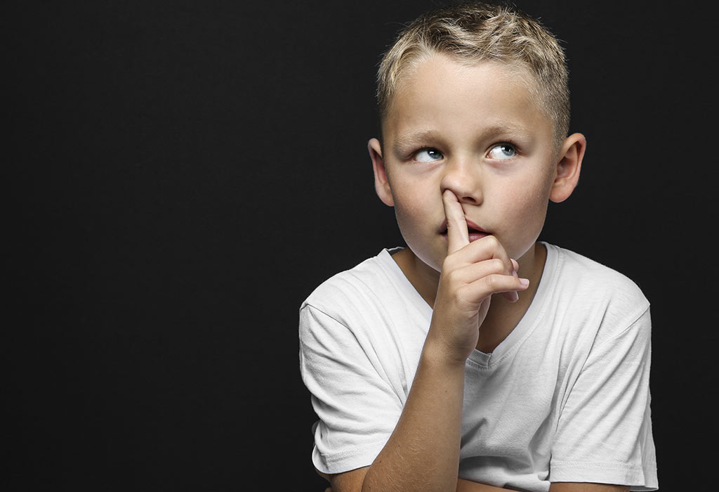 बच्चे अपनी नाक में उंगली क्यों डालते हैं?