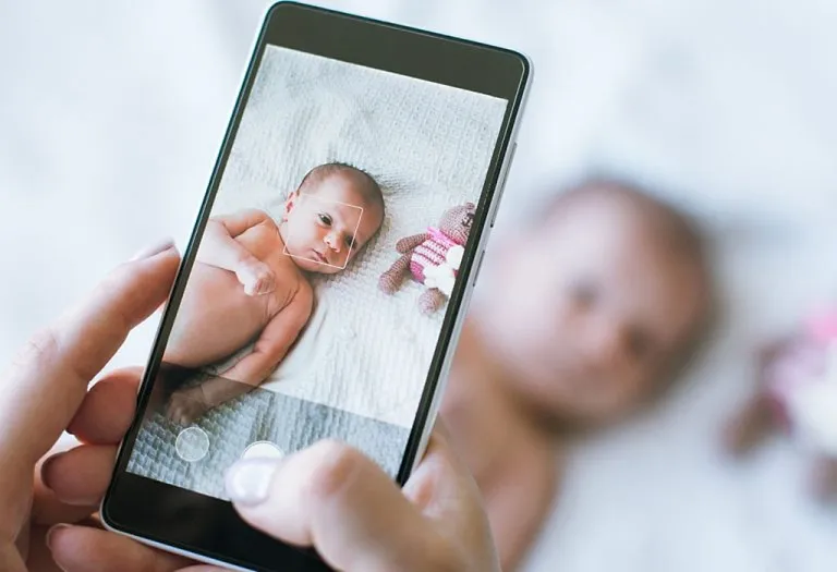 Is Flash Photography Safe for a Baby's Eyes?