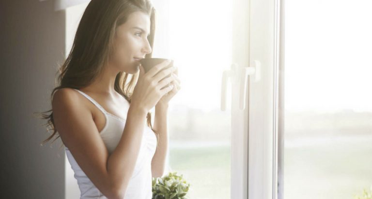 Start Your Day Right - 10 Tips to Make Your Mornings Fresher AND Productive Everyday!