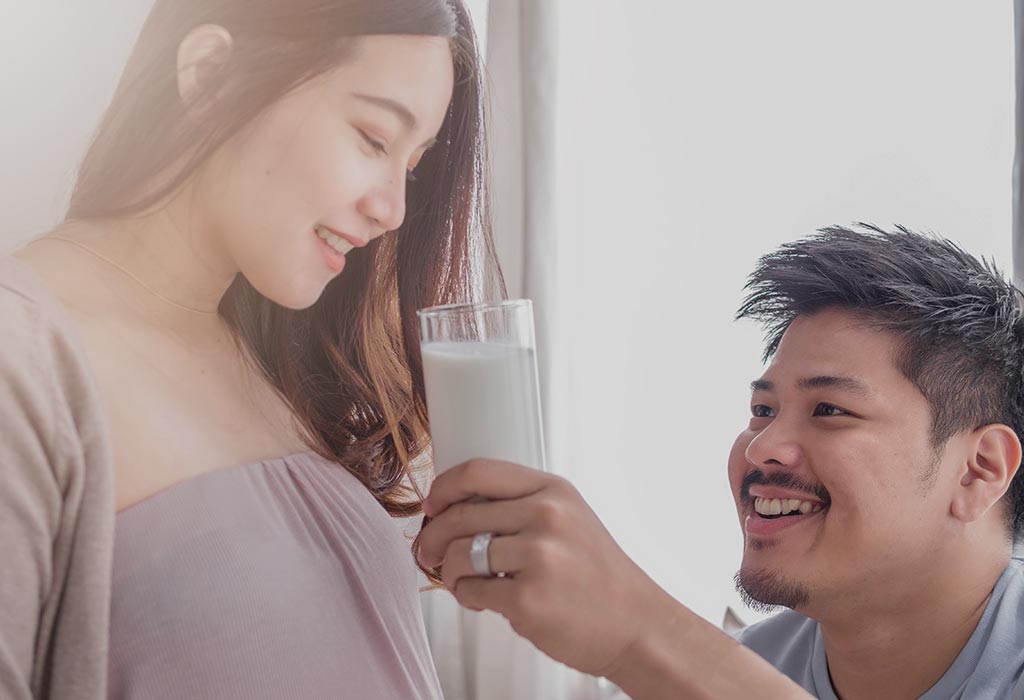 ibu minum susu "milk booster" untuk menambah susu badan