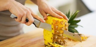 क्या ब्रेस्टफीडिंग के दौरान अनानास खाना सही है?