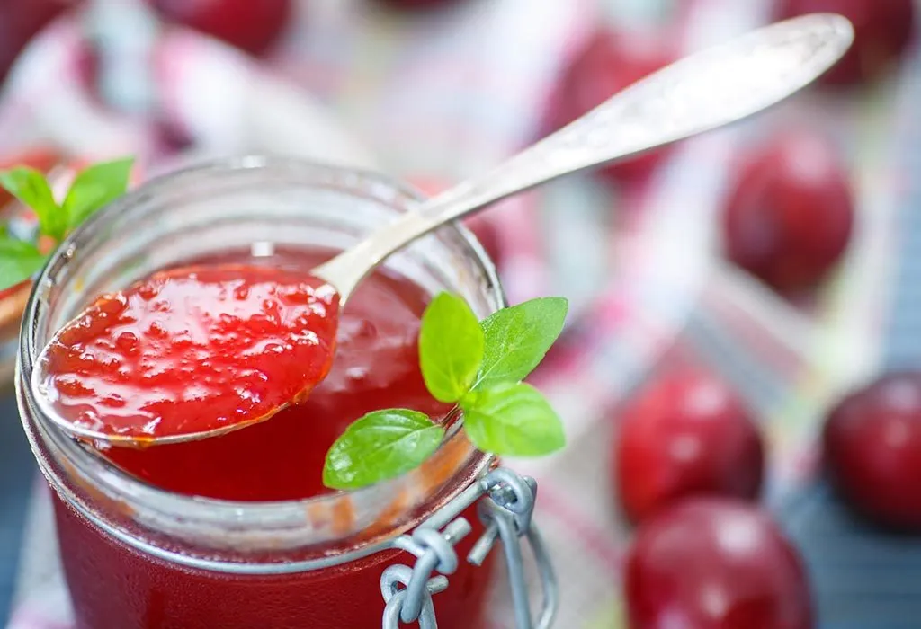 How to Select and Store Cherries for Babies