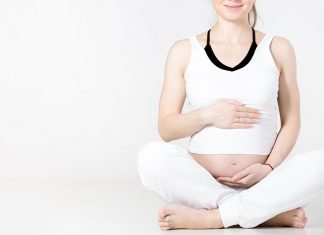 गर्भावस्था के दौरान पालथी मार के बैठना – क्या यह सुरक्षित है? Sitting Crossed-Legged while Pregnant - Is It Safe?