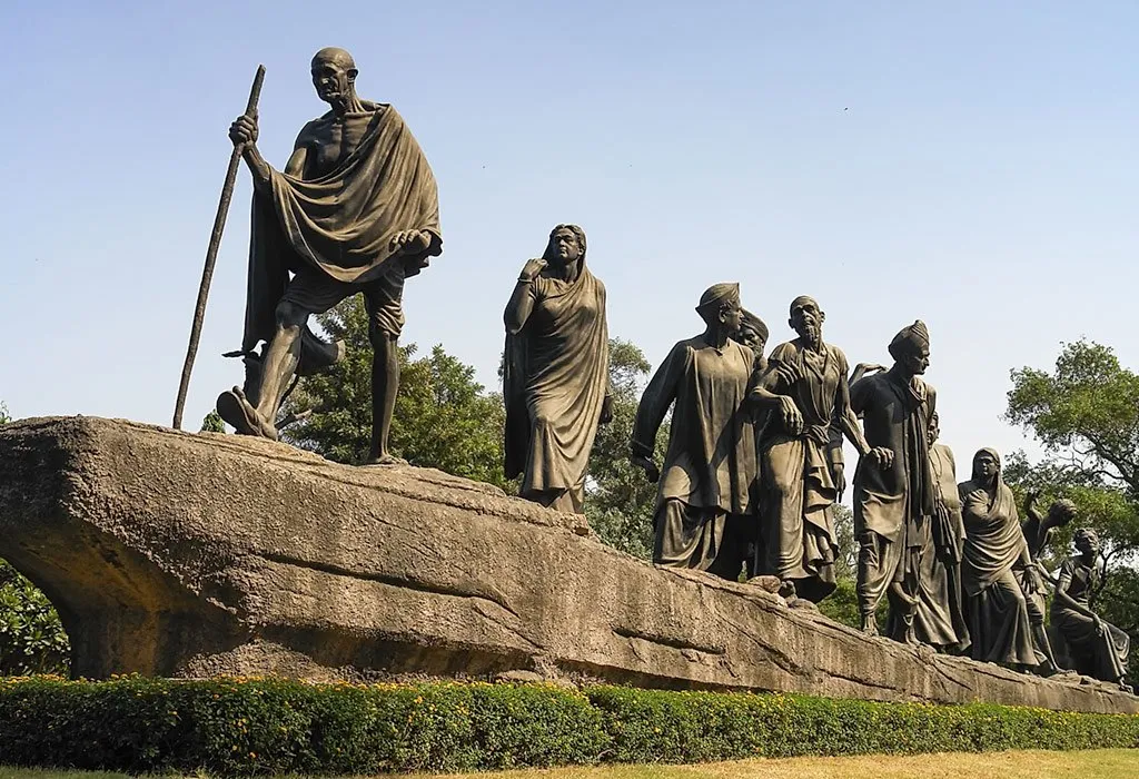 Monument depicting Dandi March, led by Mahatma Gandhi