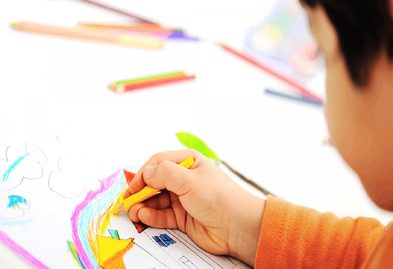 6 Genius Ideas To Teach Kids To Color Within The Lines