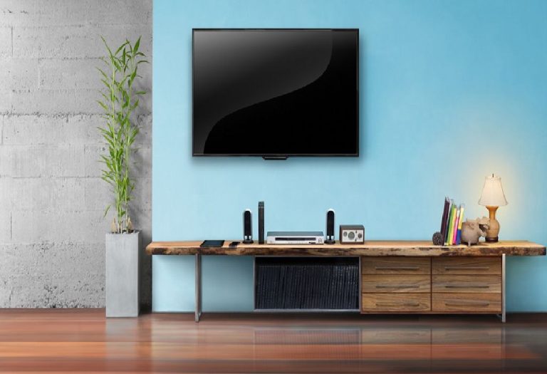6 Tricks To Make Your Living Room Really Classy, Including How To Hide Ugly TV Wires!