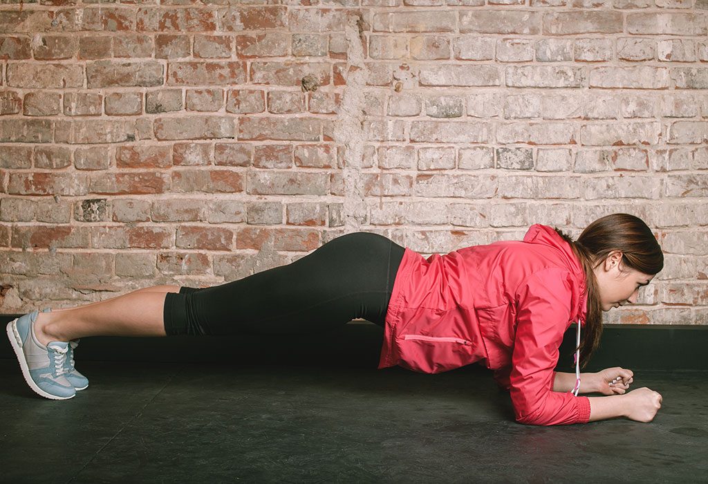 Doing Planks Exercise During Pregnancy – Is It Safe?