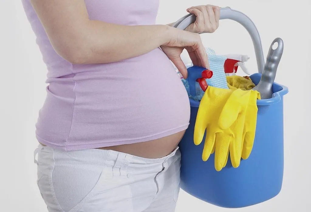 How to Keep the House Clean During Pregnancy