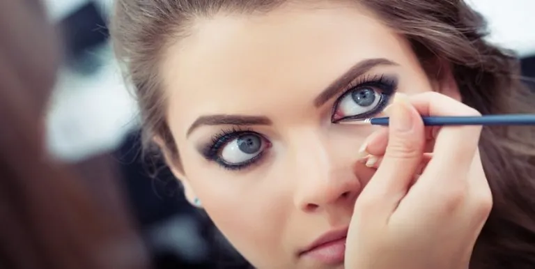 9 Common Kajal Mistakes That Can Damage Both Your Makeup and Your Eyes!