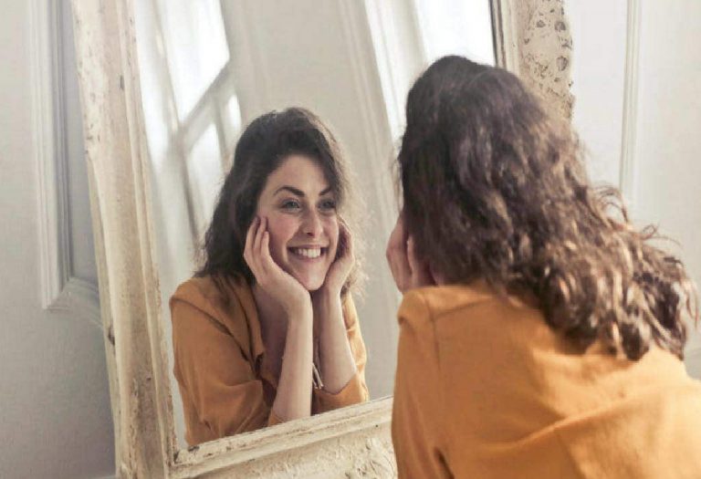 Do You Talk to Yourself? You Aren’t CRAZY – Here Are 5 Reasons Self-talk is Actually Healthy!
