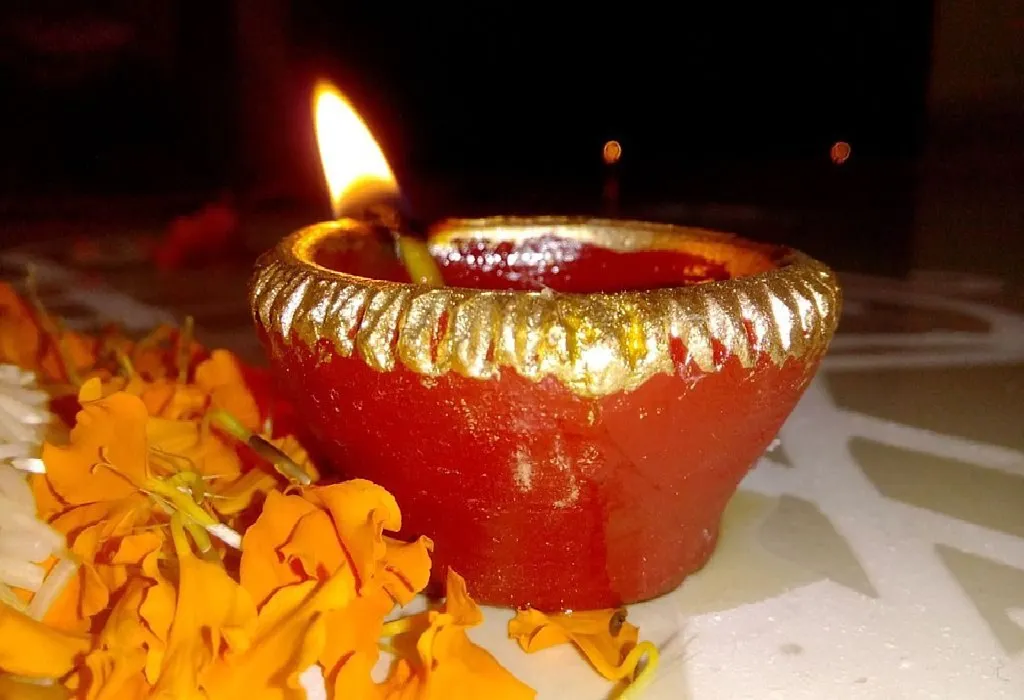 Decorative Diya With Artificial Flower Plus Candle Holder Buy Online Best  Price - Mewad Arts