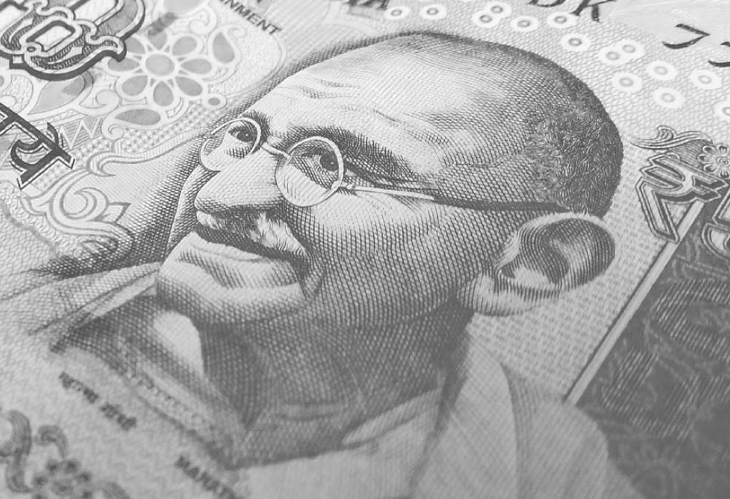 mahatma gandhi on indian currency
